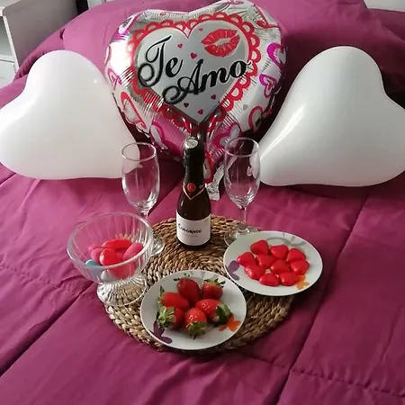 Casa Cueva De La Sombra